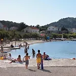 Apartment Family Friendly With A Swimming Pool - 20859