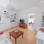 Family Friendly With A Swimming Pool - 20859 Lägenhet