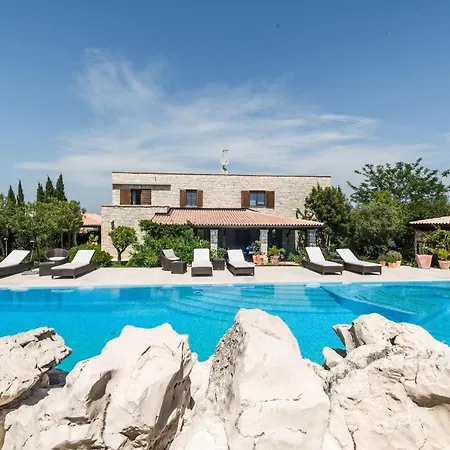 Family Friendly With A Swimming Pool - 20859 Murter