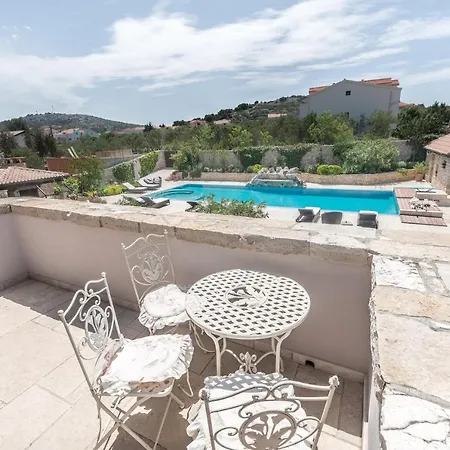 Family Friendly With A Swimming Pool - 20859 Apartment Murter