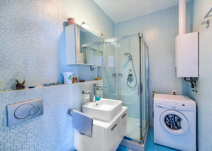 Family Friendly With A Swimming Pool - 20859 מורטר